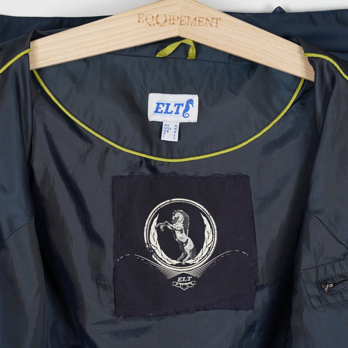 Regnjacka | M - E.L.T - Jackor - Equipement