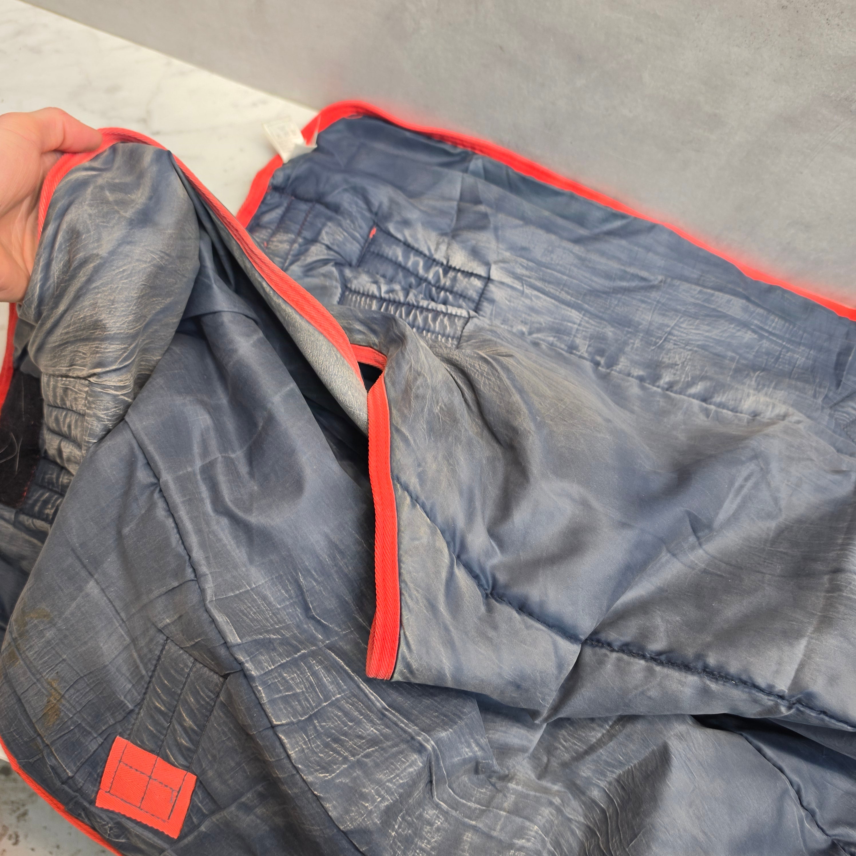 Stalltäcke Mio Insulator 150g | 95