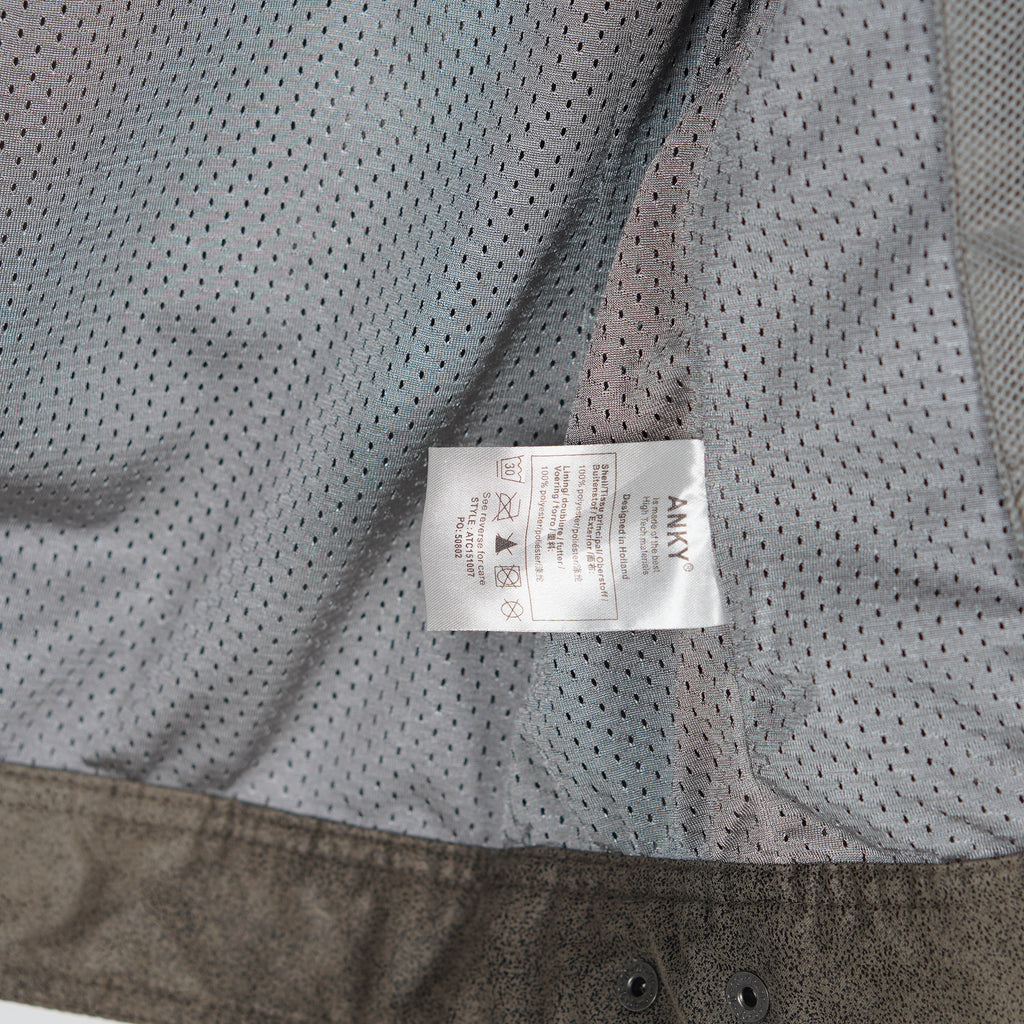 Jacka Genuine | L