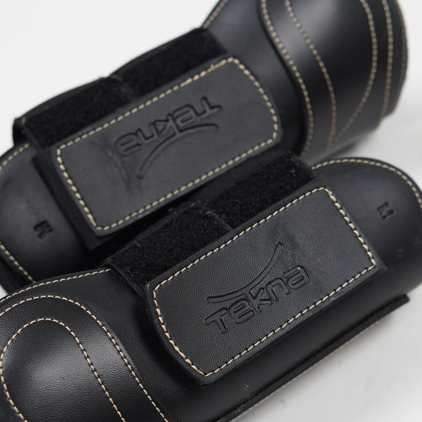 Senskydd Syntetläder | M