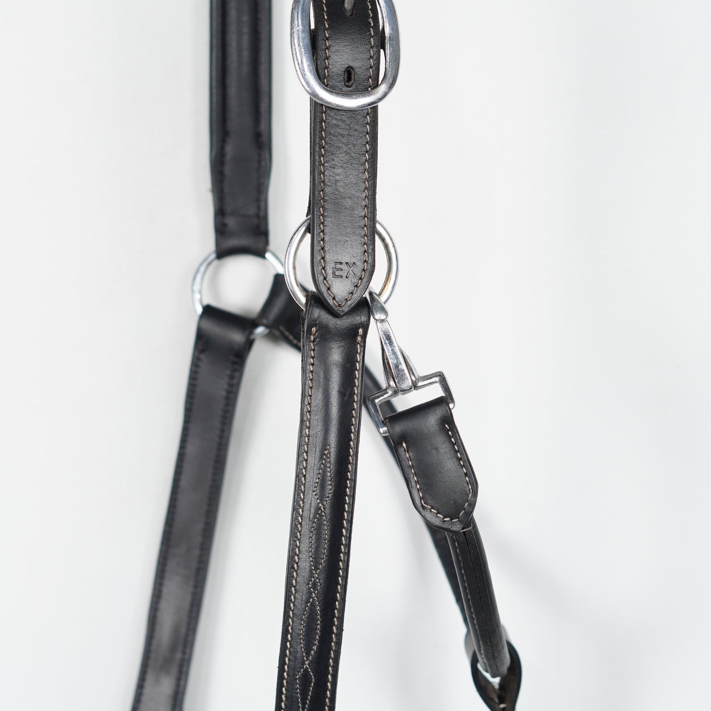 Lädergrimma Stitched | X-Full