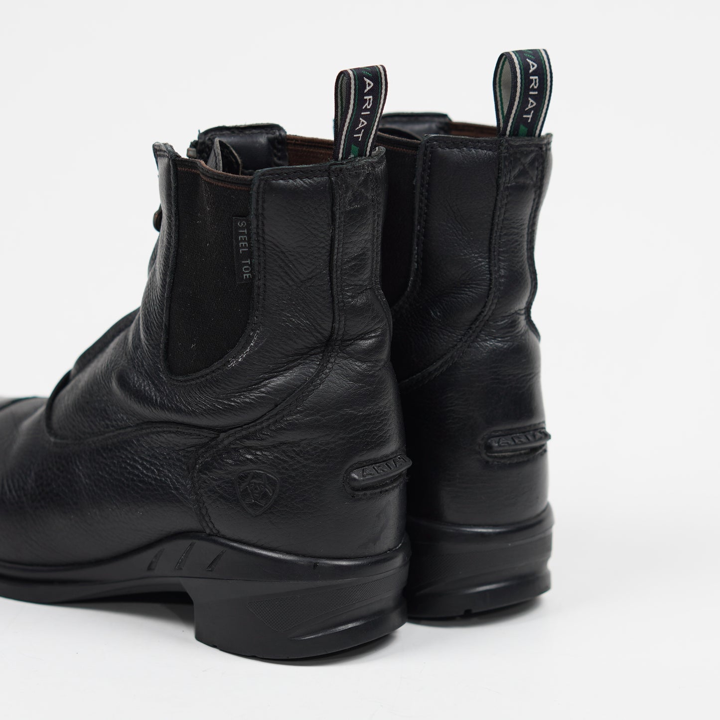 Ridskor Stålhätta | 36