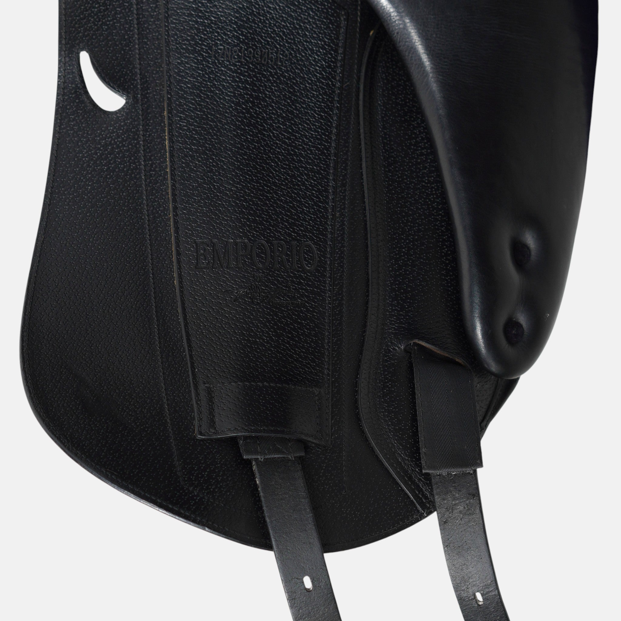 Dressyrsadel Emporio | 17"