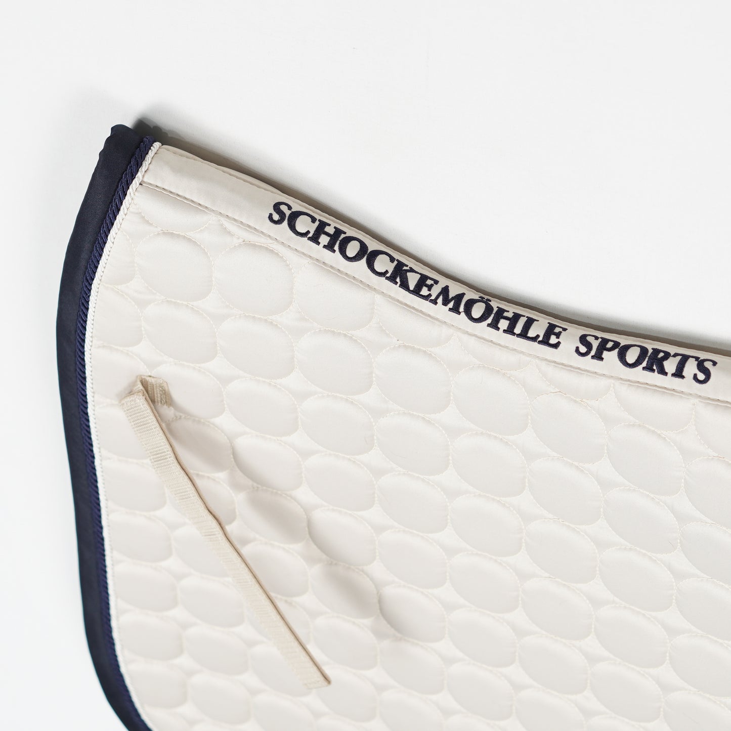 Dressyrschabrak Sanya | Full