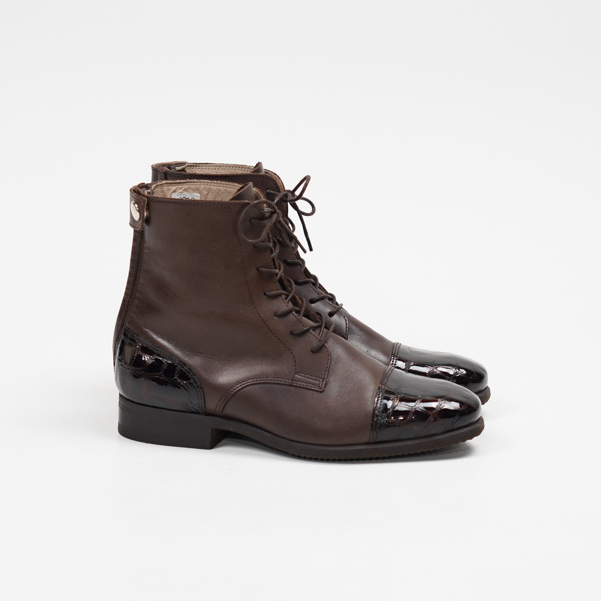Ridskor Lack | 37
