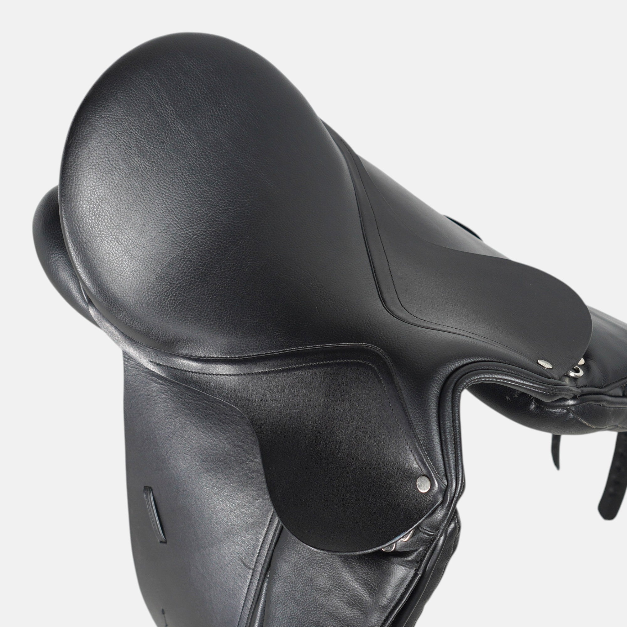 Dressyrsadel Gino | 17,5"
