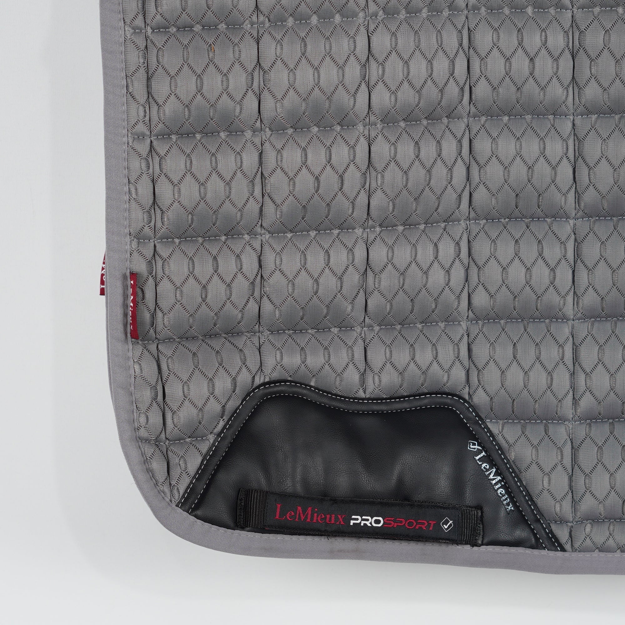 Dressyrschabrak 3D Mesh | L
