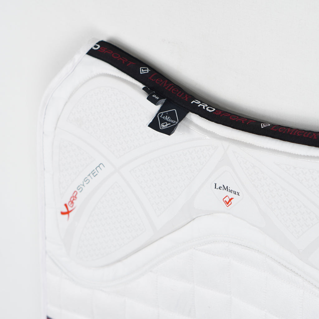 Dressyrschabrak X-grip | L