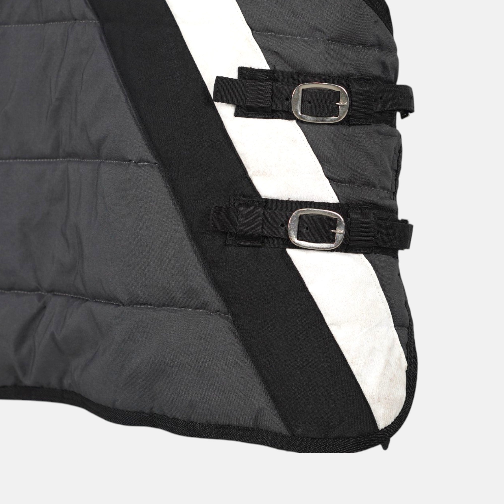 Stalltäcke 250g | 145