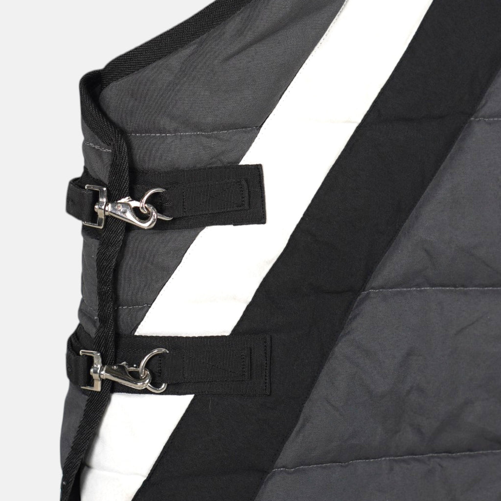 Stalltäcke 250g | 145