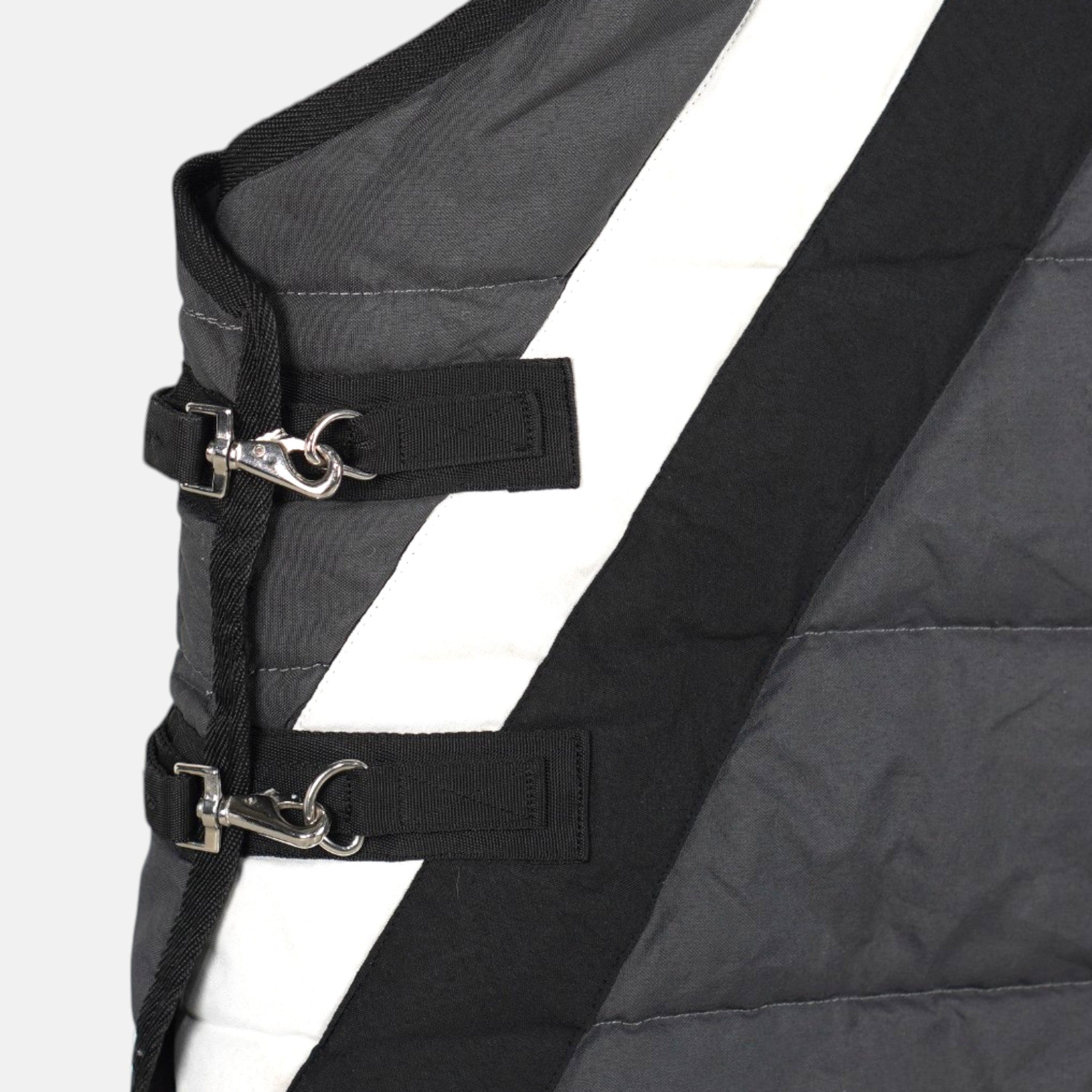 Stalltäcke 250g | 145