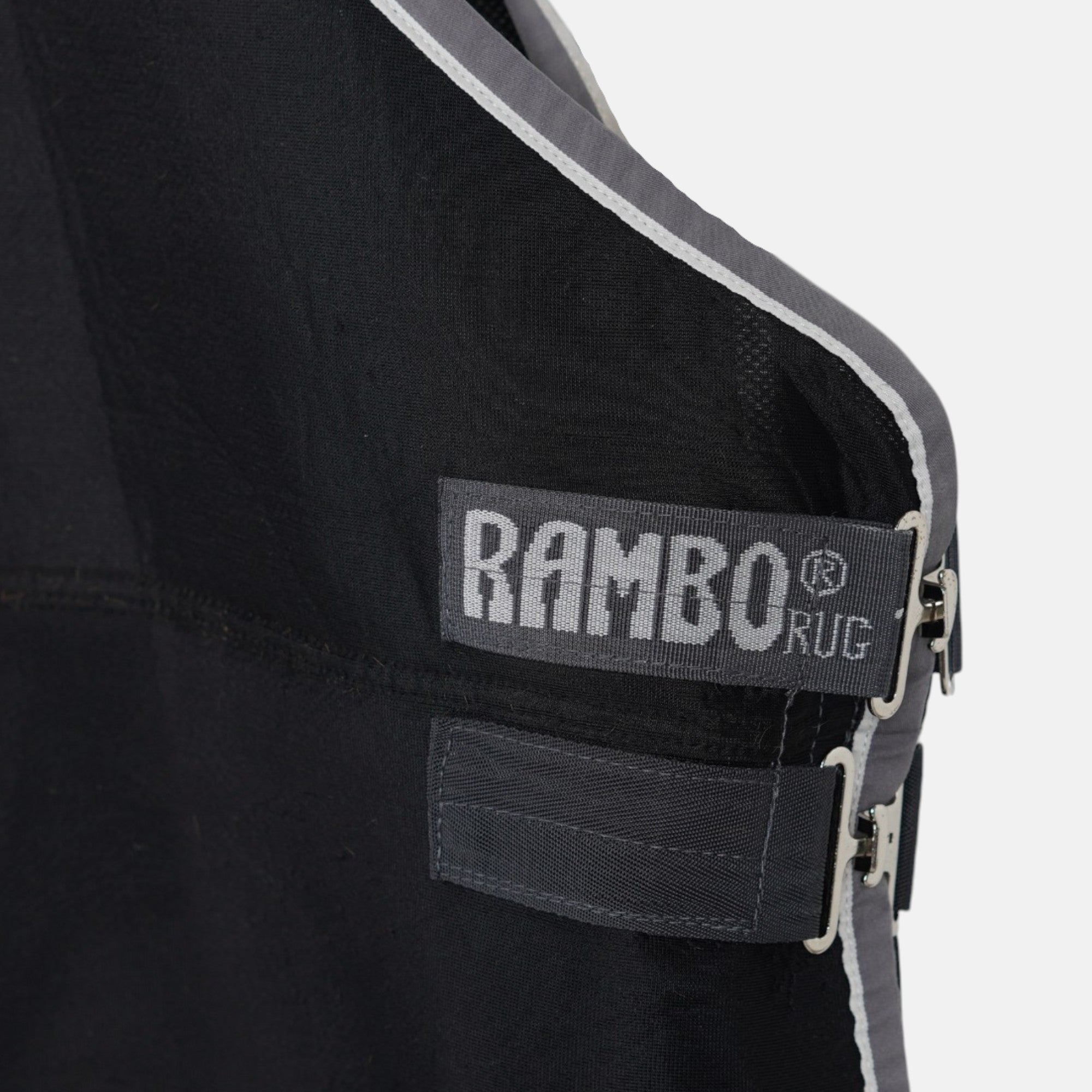 Svettäcke Rambo Rug | 155