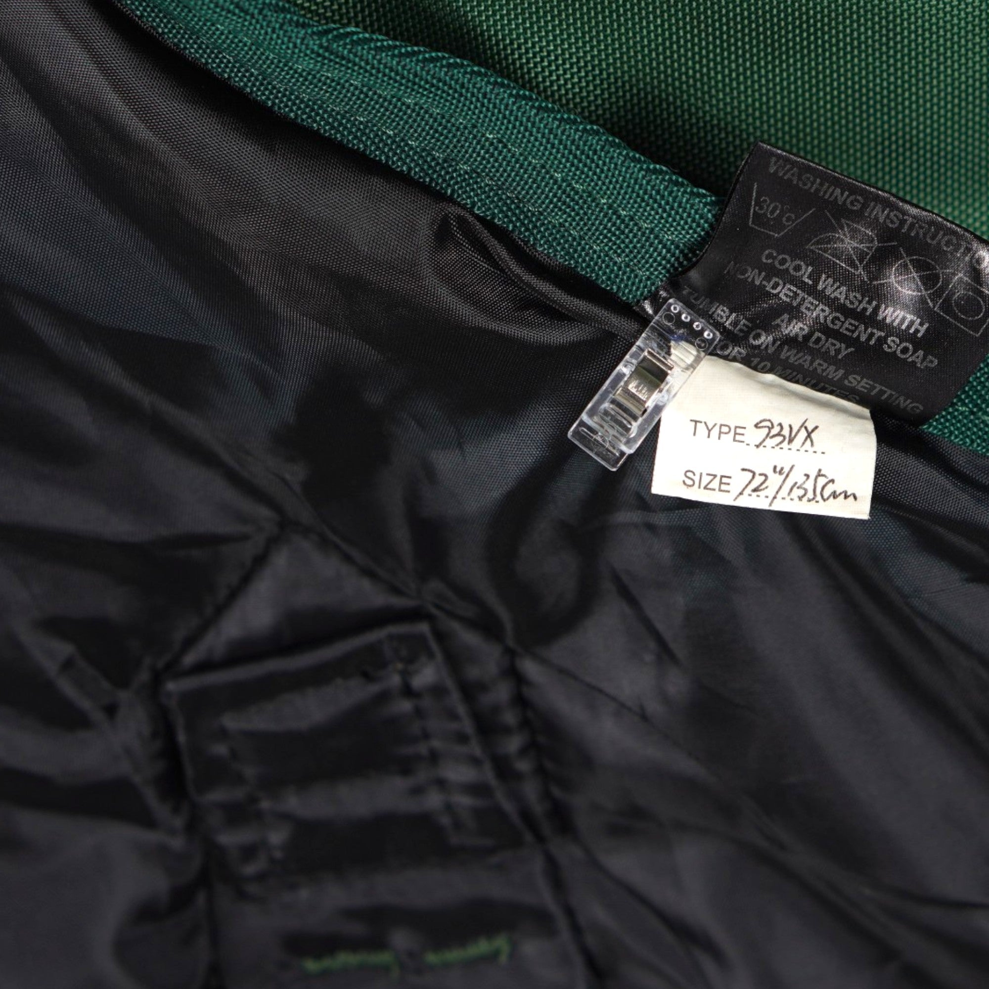 Utetäcke Three Crown 200-250g | 135