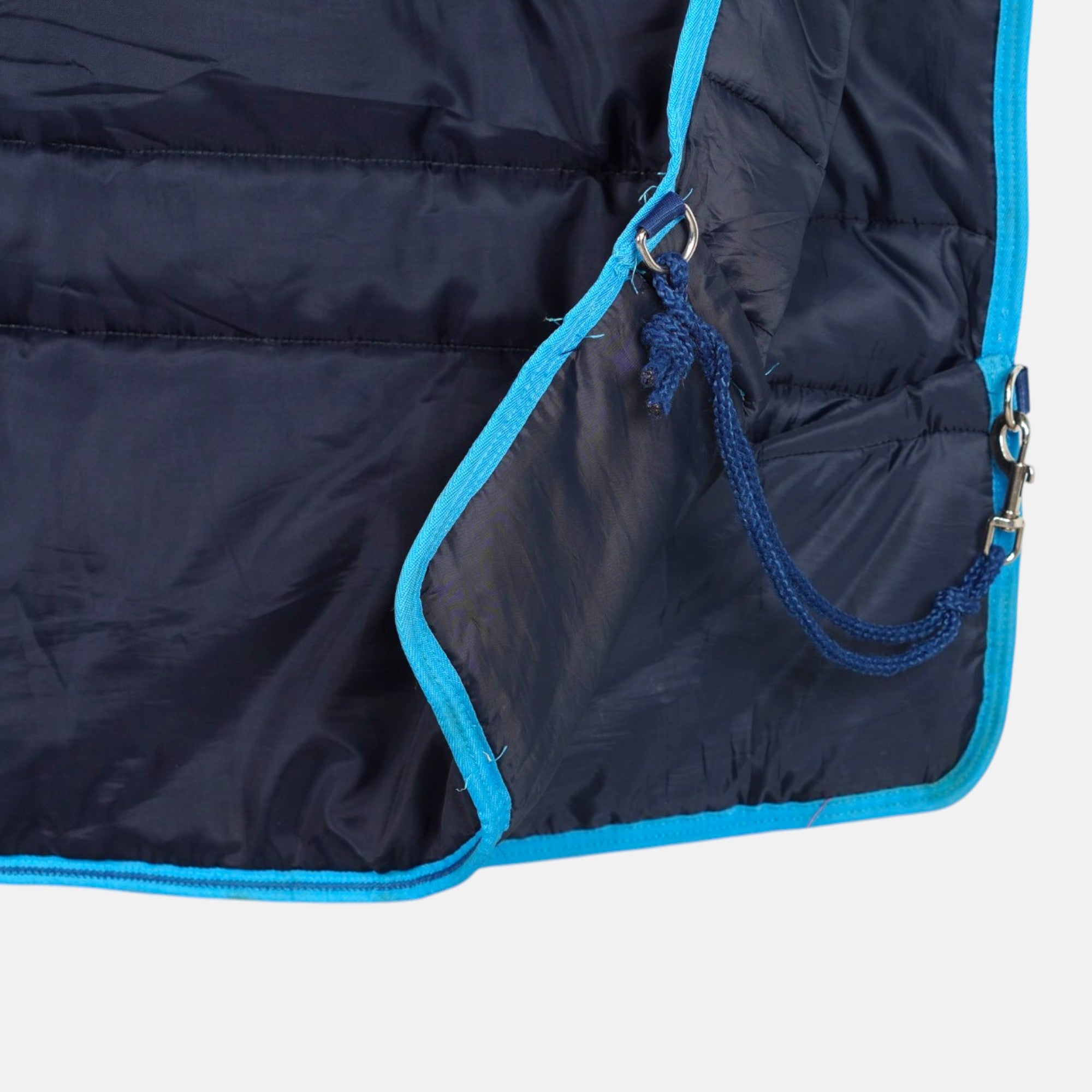 Stalltäcke Amigo Insulator Plus 550g | 145