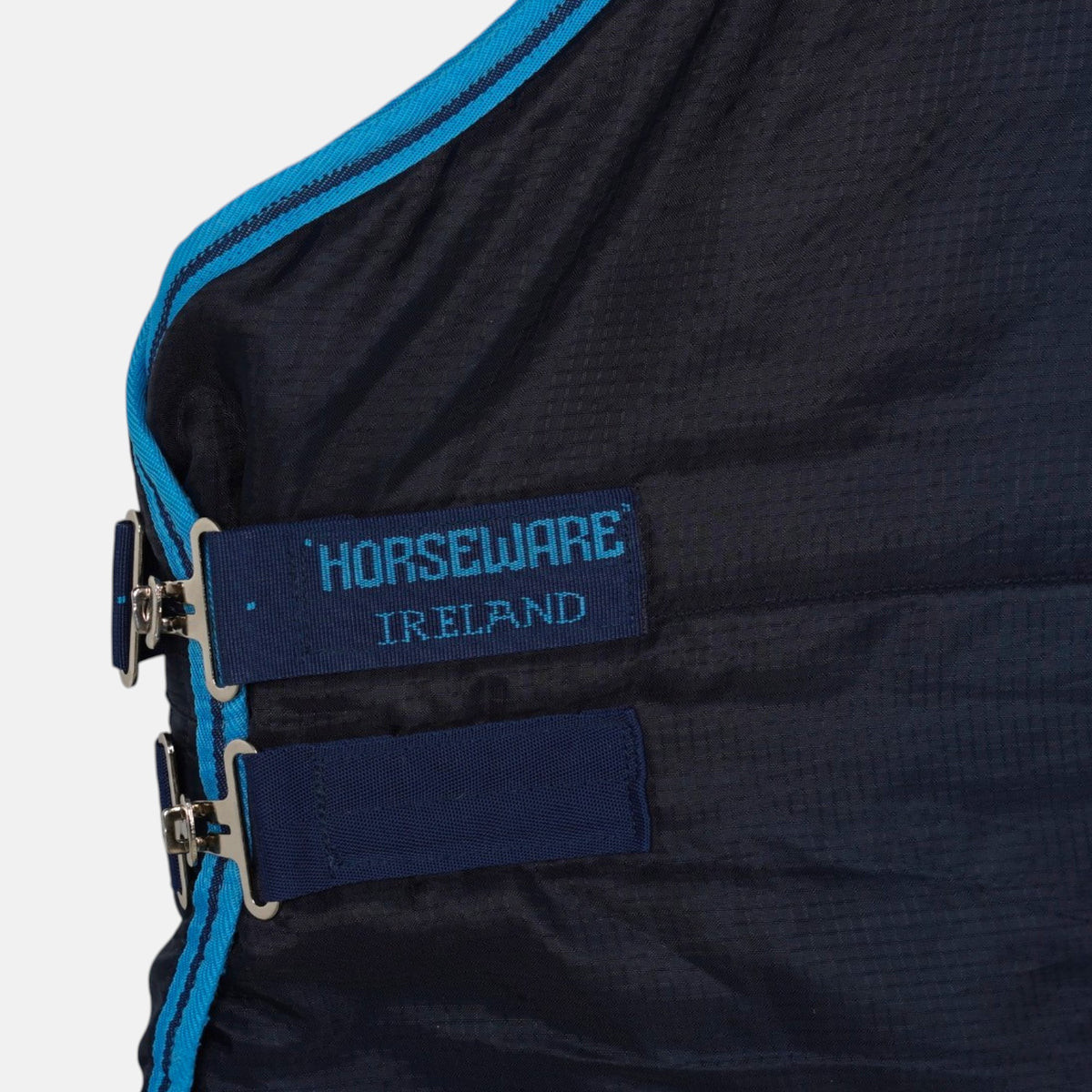Amigo Insulator Pony 200g | 100