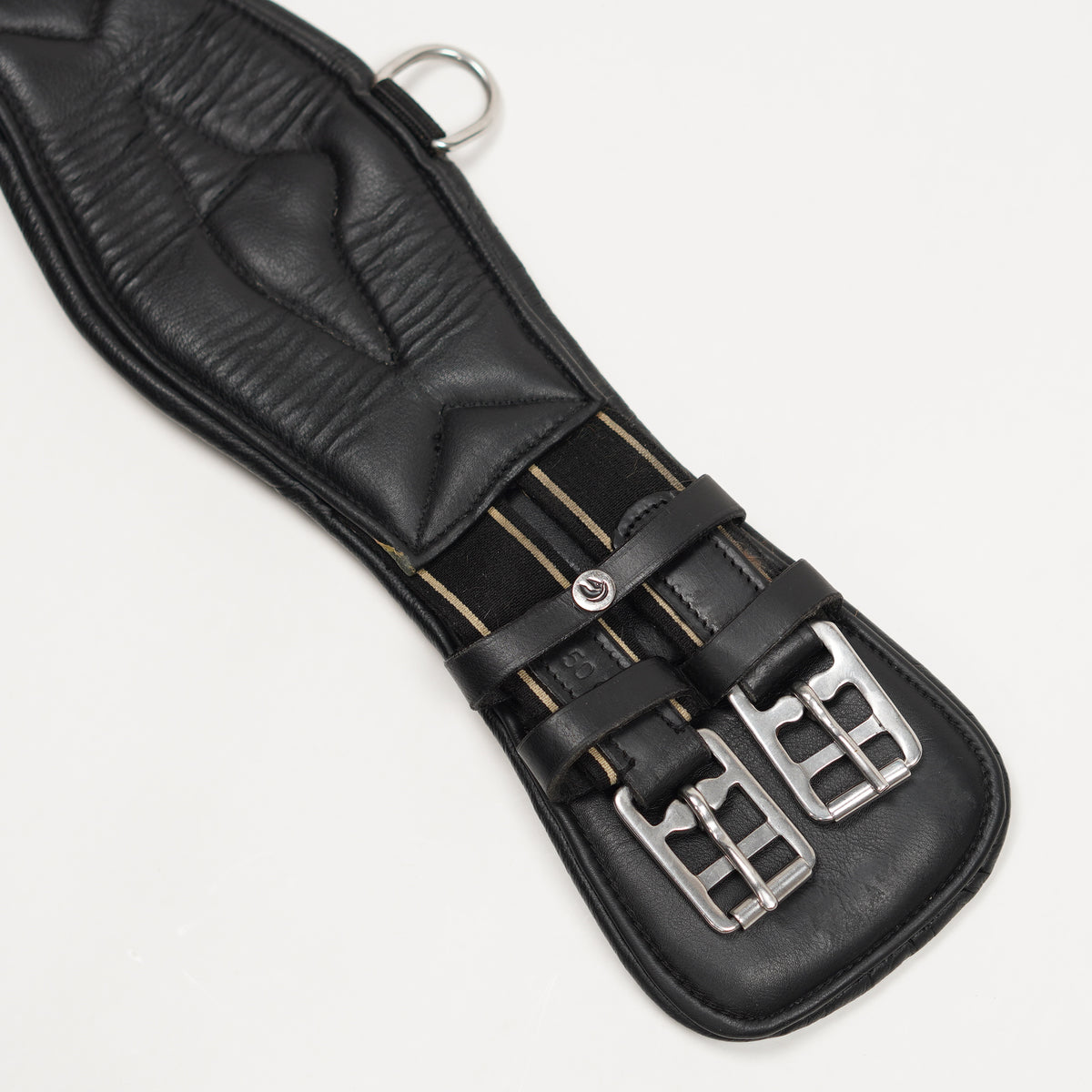Dressyrgjord Läder | 50