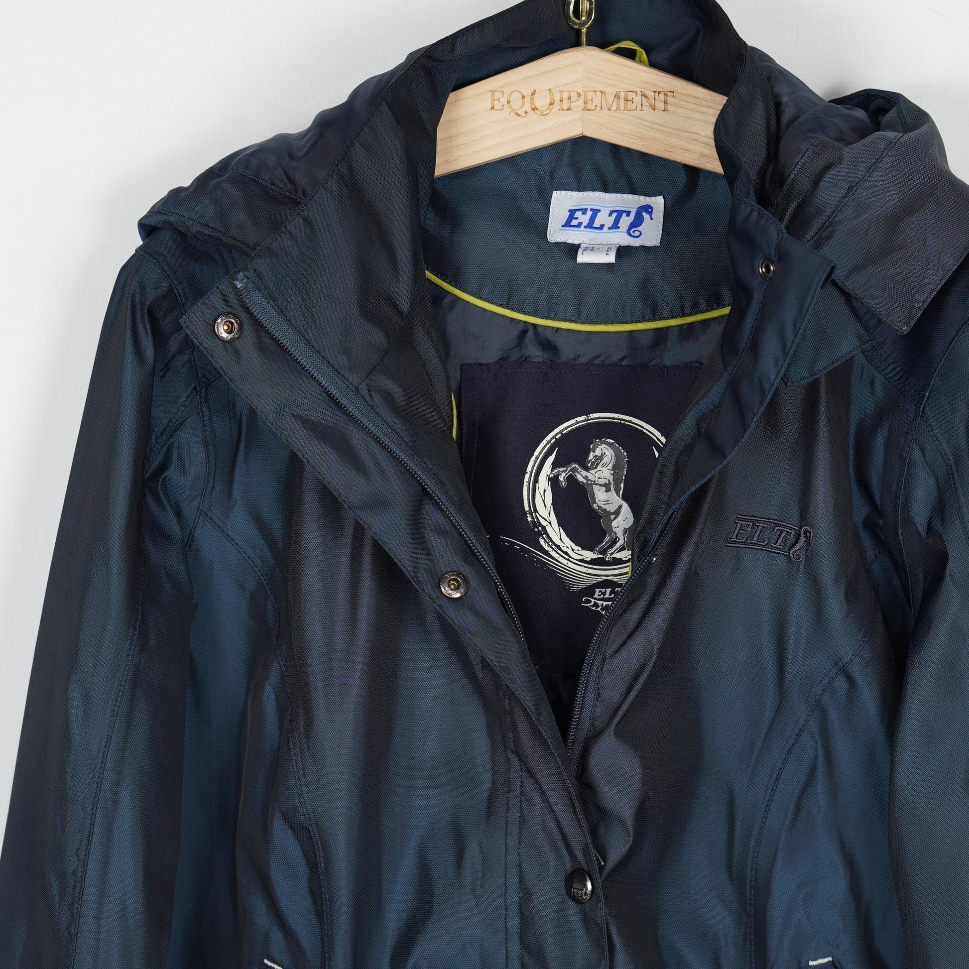 Regnjacka | M - E.L.T - Jackor - Equipement