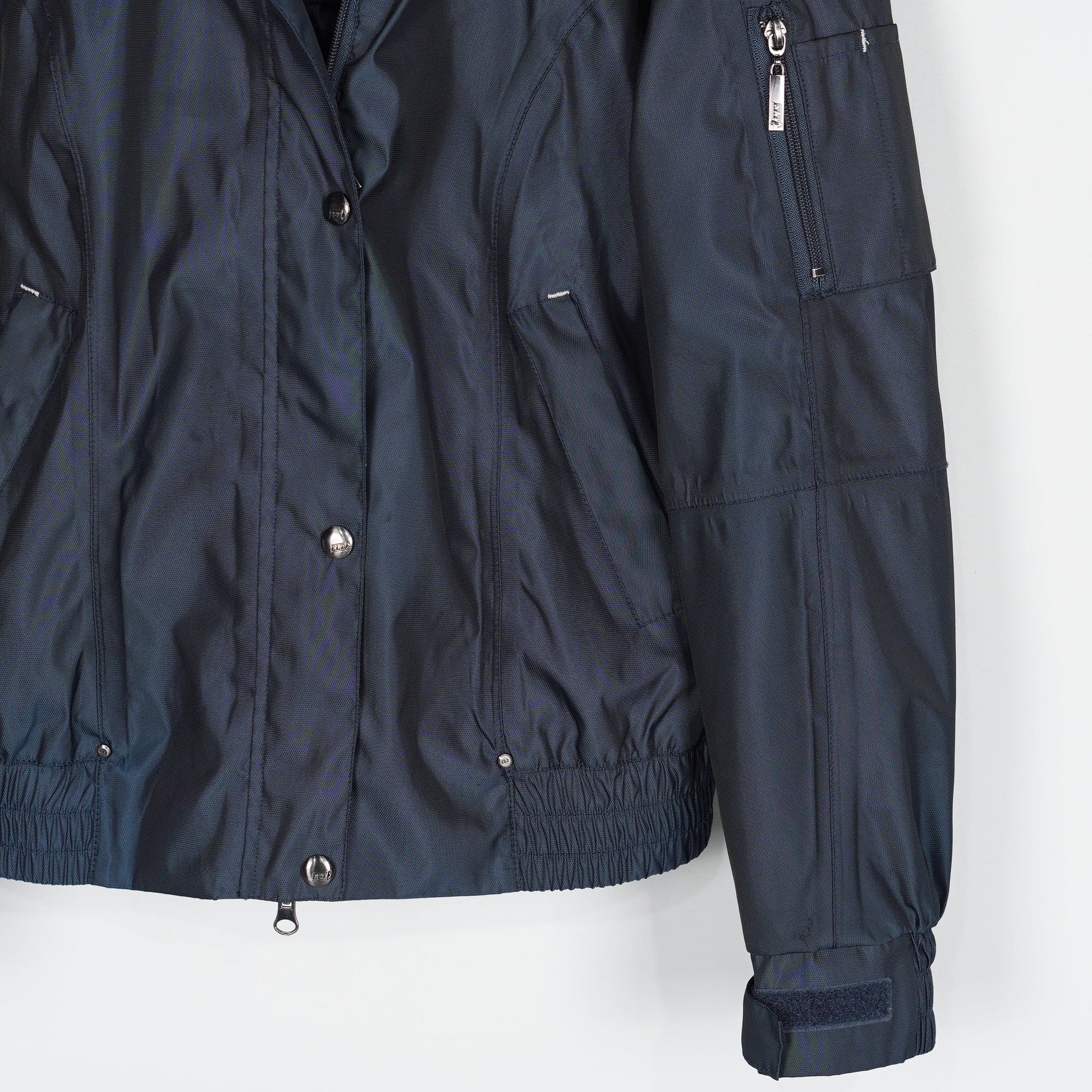 Regnjacka | M - E.L.T - Jackor - Equipement