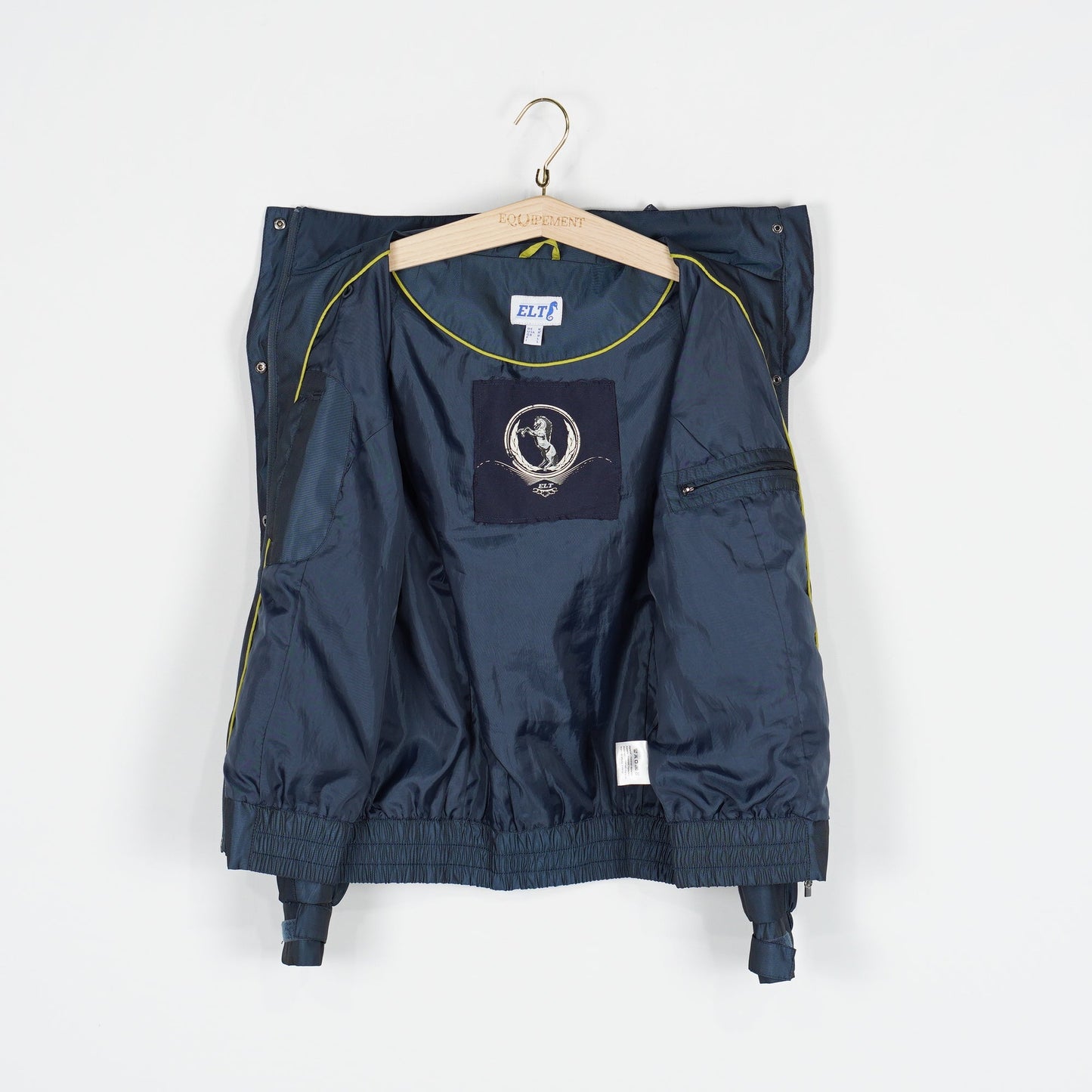 Regnjacka | M - E.L.T - Jackor - Equipement