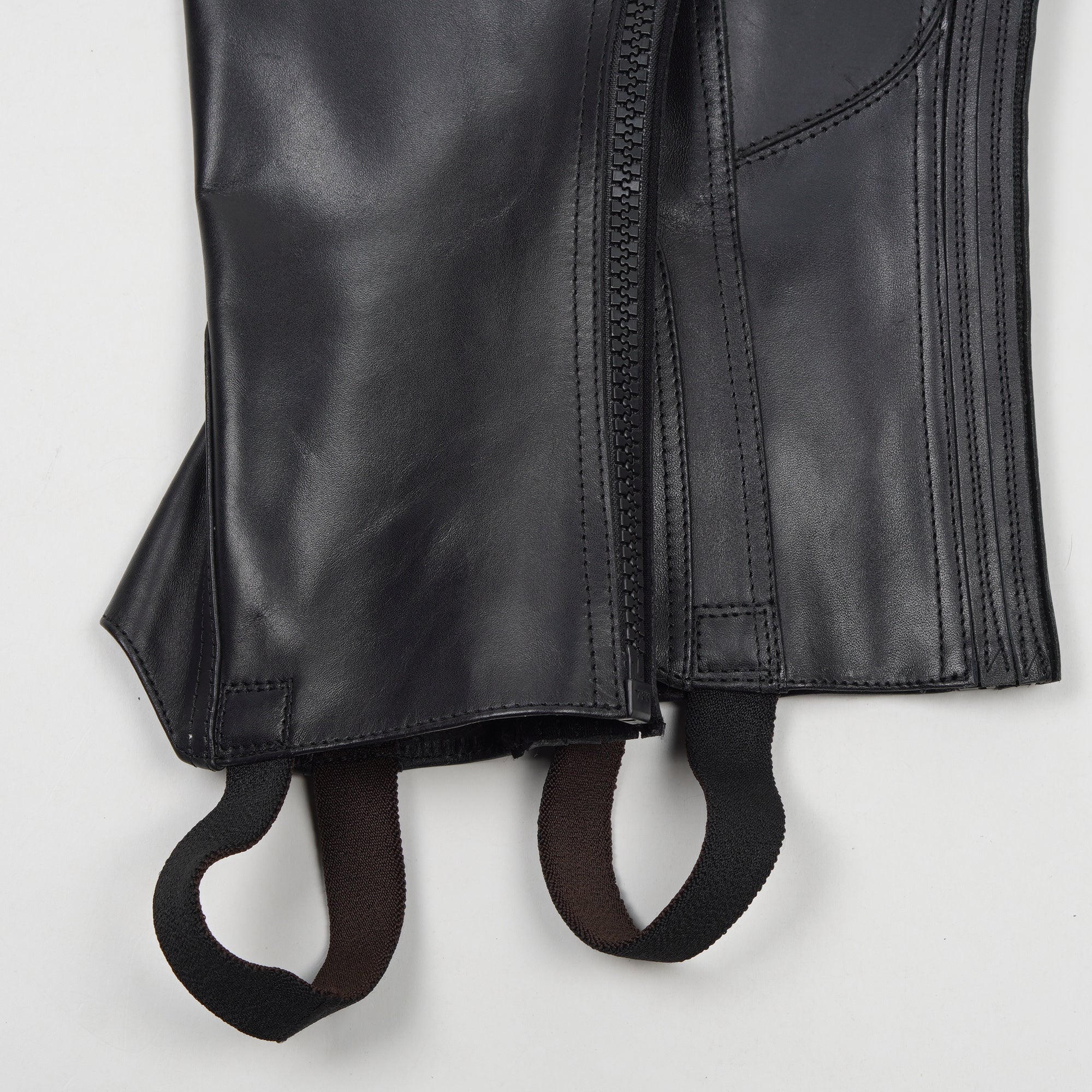 Shortchaps River | M - L - Mountain Horse - Shortchaps - Equipement